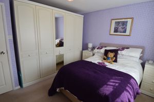 Bedroom- click for photo gallery